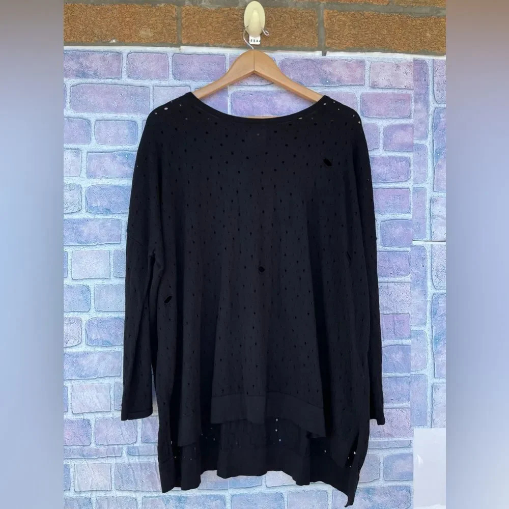 PLANET BY LAUREN One Size Sweater  Holey Distressed Lightweight Pullover  XL